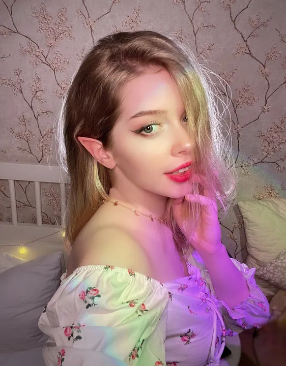 Floral off-shoulder top