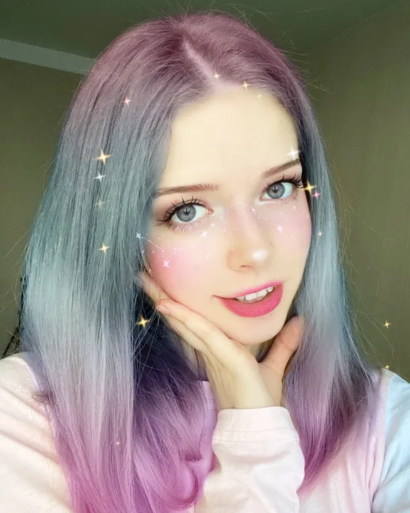 Pastel hair and a white top
